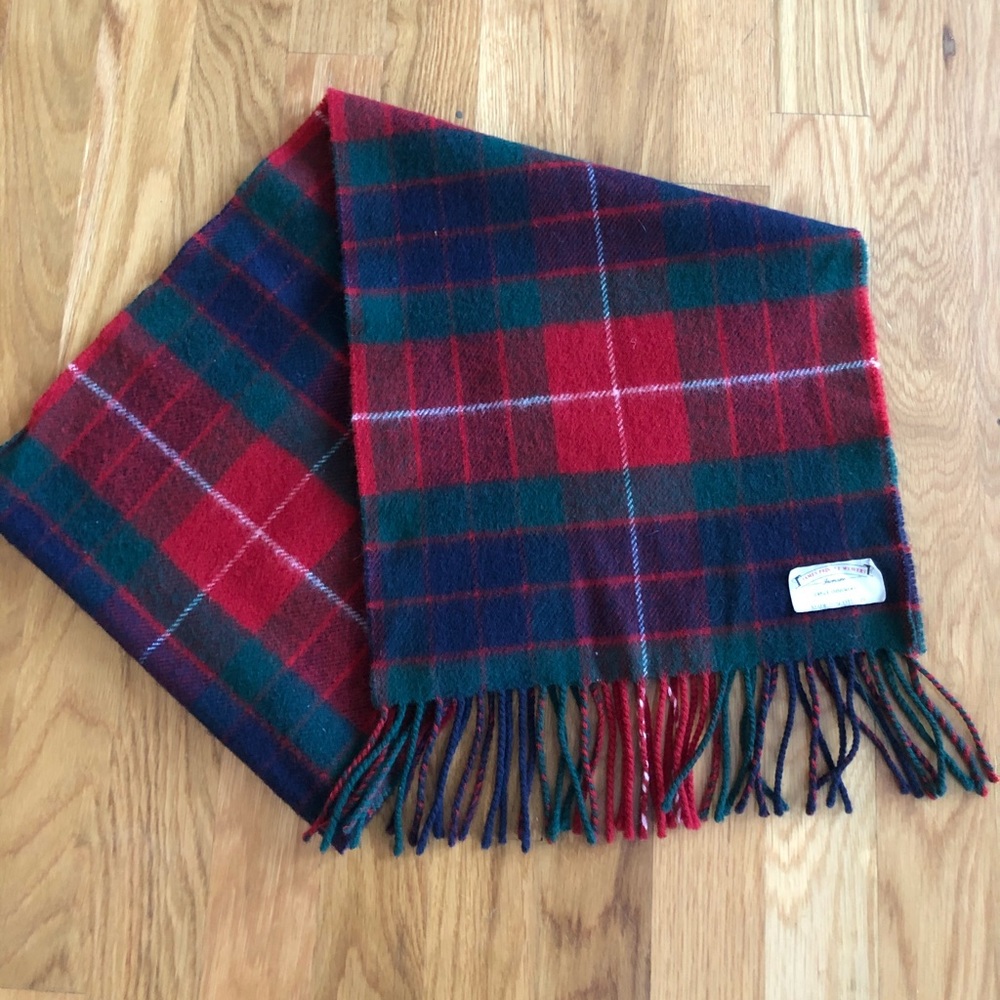 James Pringle Weaver Lambs Wool Neckerchief